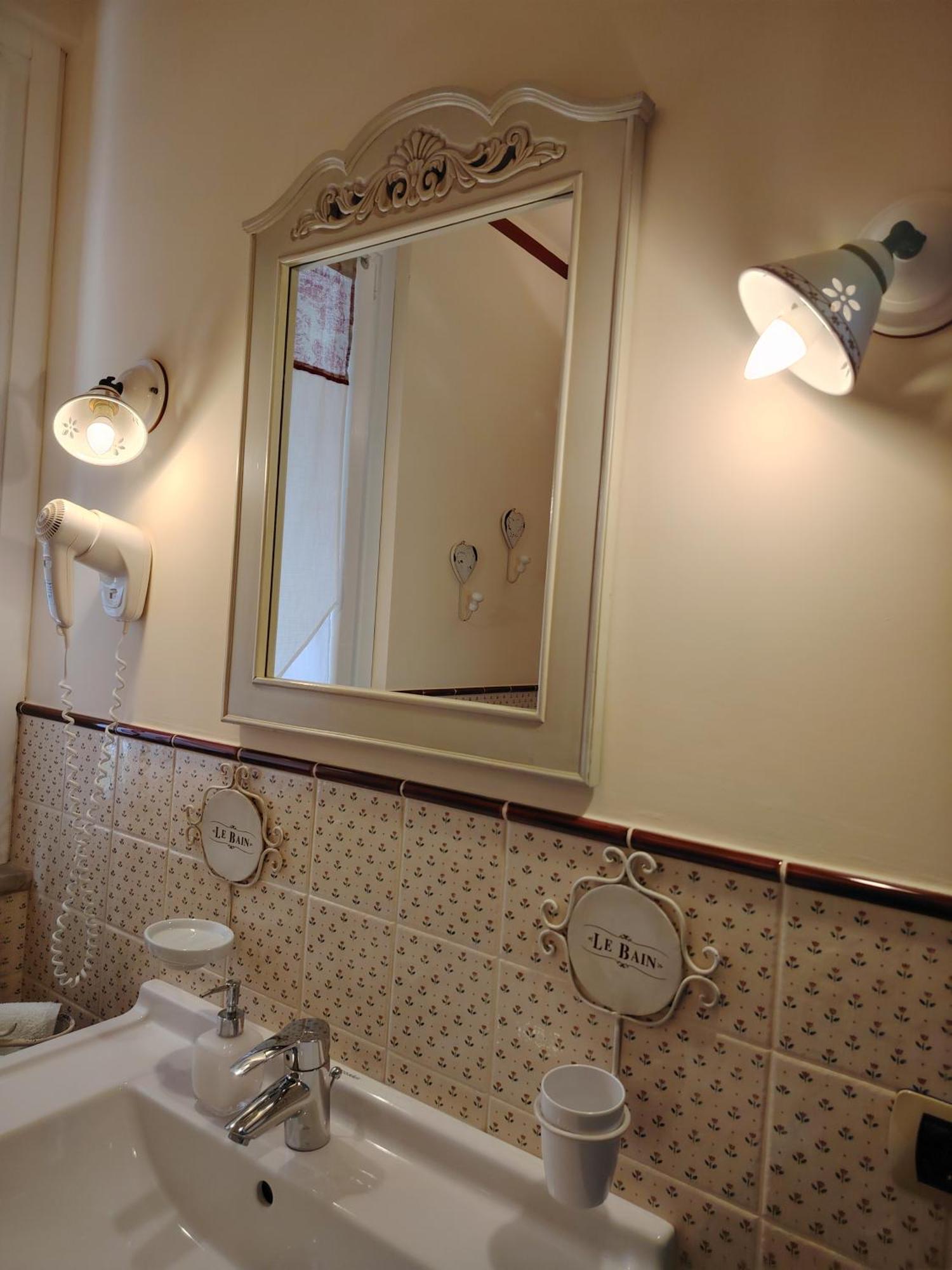 La Cicala Stonata Bed & Breakfast Dolceacqua Dış mekan fotoğraf